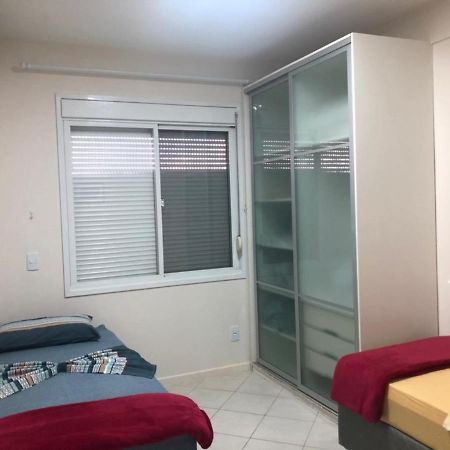Villa Giardino - Condominio De Frente Para O Mar - Piscina, Quadra Esportiva, Churrasqueira - 5 Pessoas Флорианополис Экстерьер фото